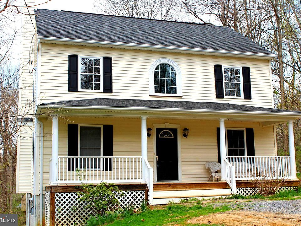 1st image of 58 Oakwood Dr