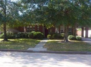 16427 Willowbank Dr, Tomball, TX 77377