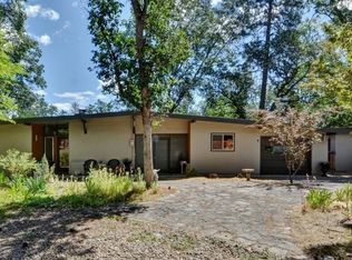 11396 Dennis Rd, Central Pt, OR 97502