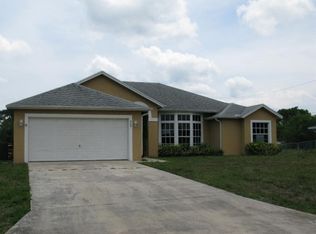404 SW Alcan Dr, Port Saint Lucie, FL 34953