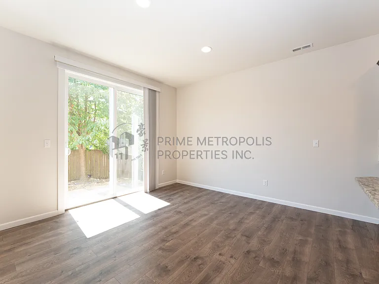 9648 15th St SE — Photo 5