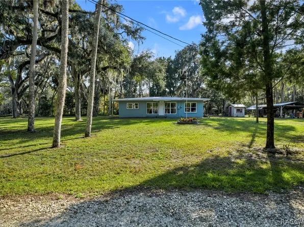 190 Hudson St, Inglis, FL 34449