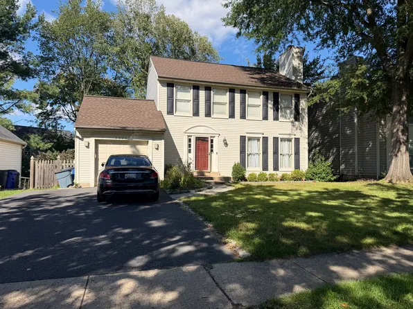 4021 Morningwood Dr, Olney, MD 20832