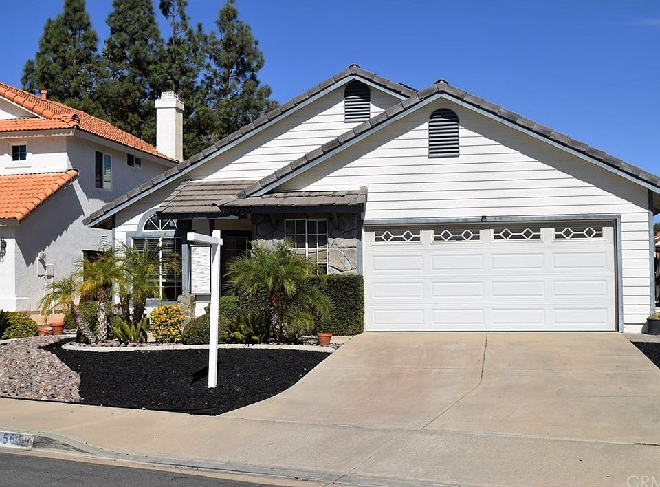1st image of 24566 Grand Oaks Ct