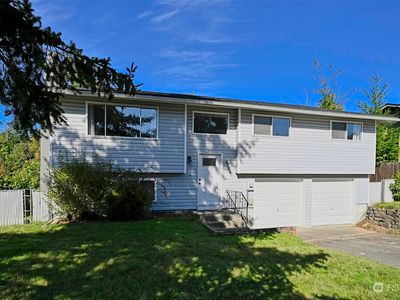 6894 Helena Drive NE, Bremerton, WA, 98311