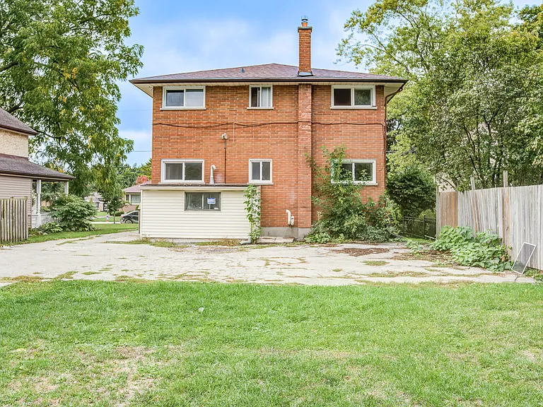 348 Spruce St #3 — Photo 4