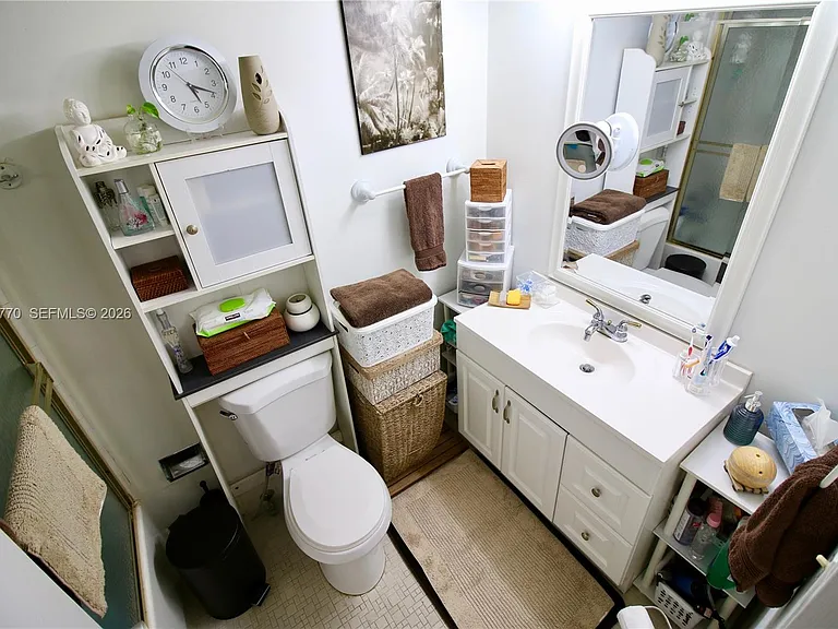 900 Bay Dr #215 — Photo 15