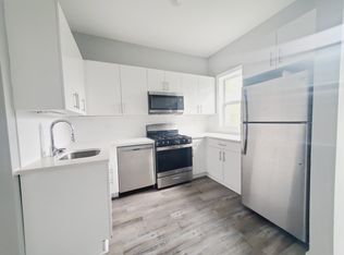 61 Orient Ave #2R, Jersey City, NJ 07305