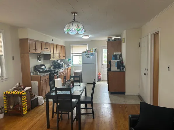 136 Saint Pauls Ave #1, Jersey City, NJ 07306