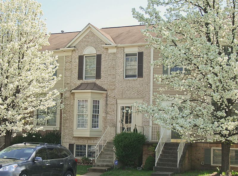 1st image of 505 Falkirk Ct