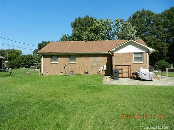 2nd image of 7663 Bramblewood Dr