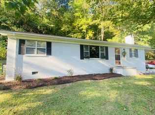 5694 Ocoonita Rd, Jonesville, VA 24263