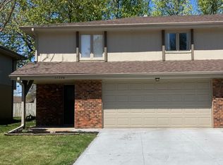 11726 Camden Ave, Omaha, NE 68164