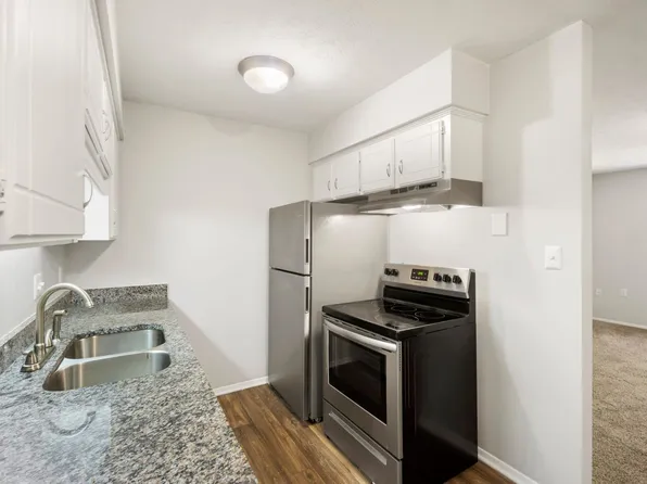 Overbrook Place Apartments