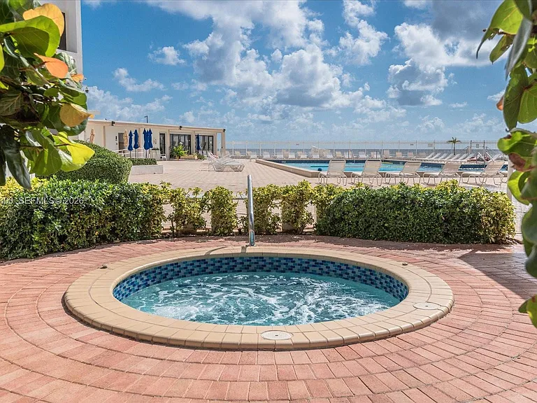 3505 S Ocean Dr #1403 — Photo 11