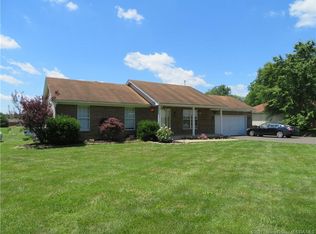 509 Howser Rd, Henryville, IN 47126