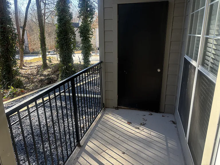 Wesley St. James Apartments at Sandy Springs — Photo 190