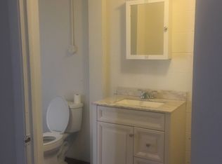126 E Main St APT 3, Luray, VA 22835