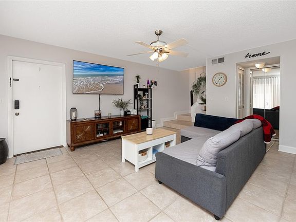 5th image of 6205 Goldenmoss Way #6205