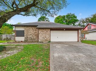 4418 Glen Avon Dr, Pasadena, TX 77505