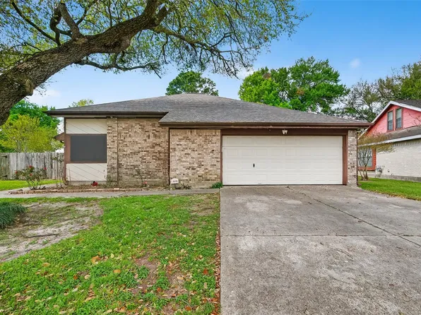 4418 Glen Avon Dr, Pasadena, TX 77505