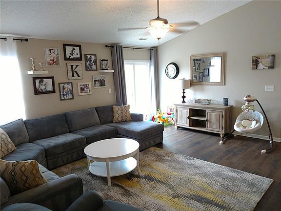 2nd image of 73 Morse Cir