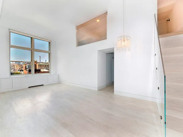 120 East 87th Street R14F image 2 of 17