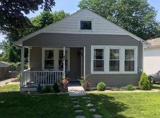 45 Quail St, Cumberland, RI 02864