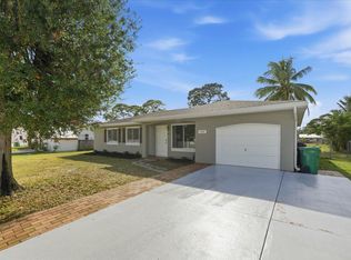 1969 SE Redwing Cir Circle, Port Saint Lucie, FL 34952