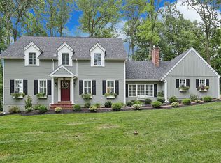 241 Bittersweet Dr, Hershey, PA 17033