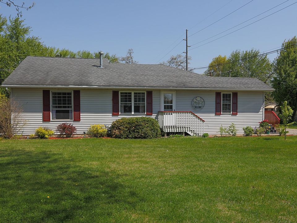 16996 Lovers Lane-102