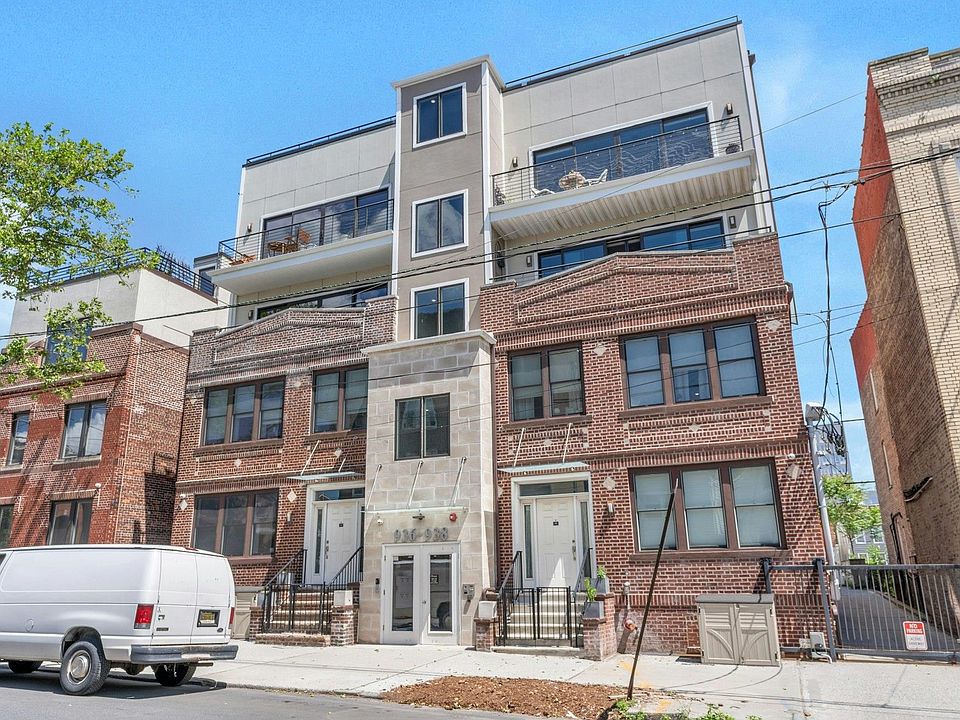 1st image of 936 Pavonia Ave #4A