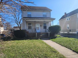 110 Leonard Ave, Freeport, NY 11520