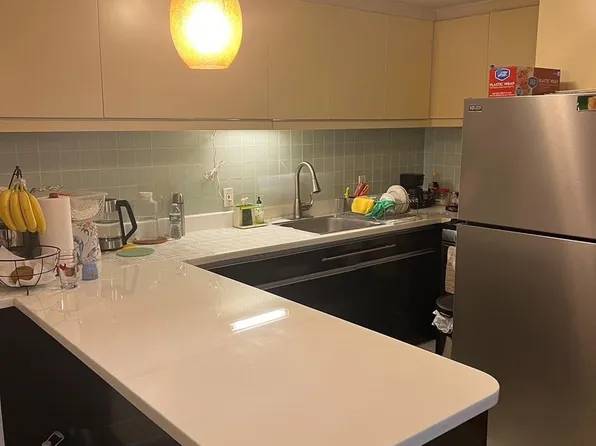 132-03 Sanford Avenue #2H, Flushing, NY 11355