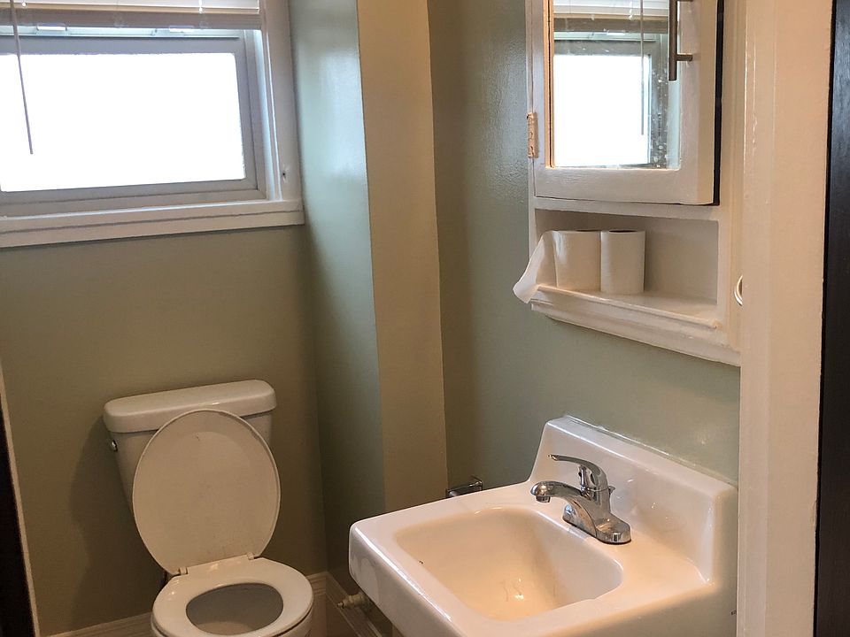 2nd image of 315 15th St #573