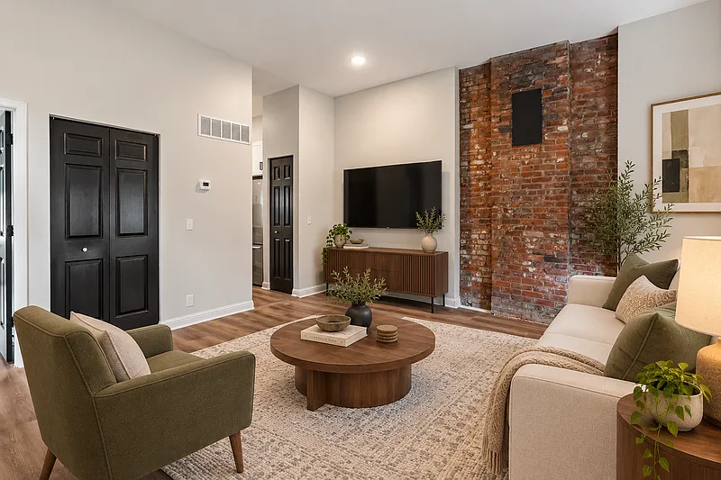 1 bed, 1.0 bath, 750 sqft, $1,295 — Photo 2