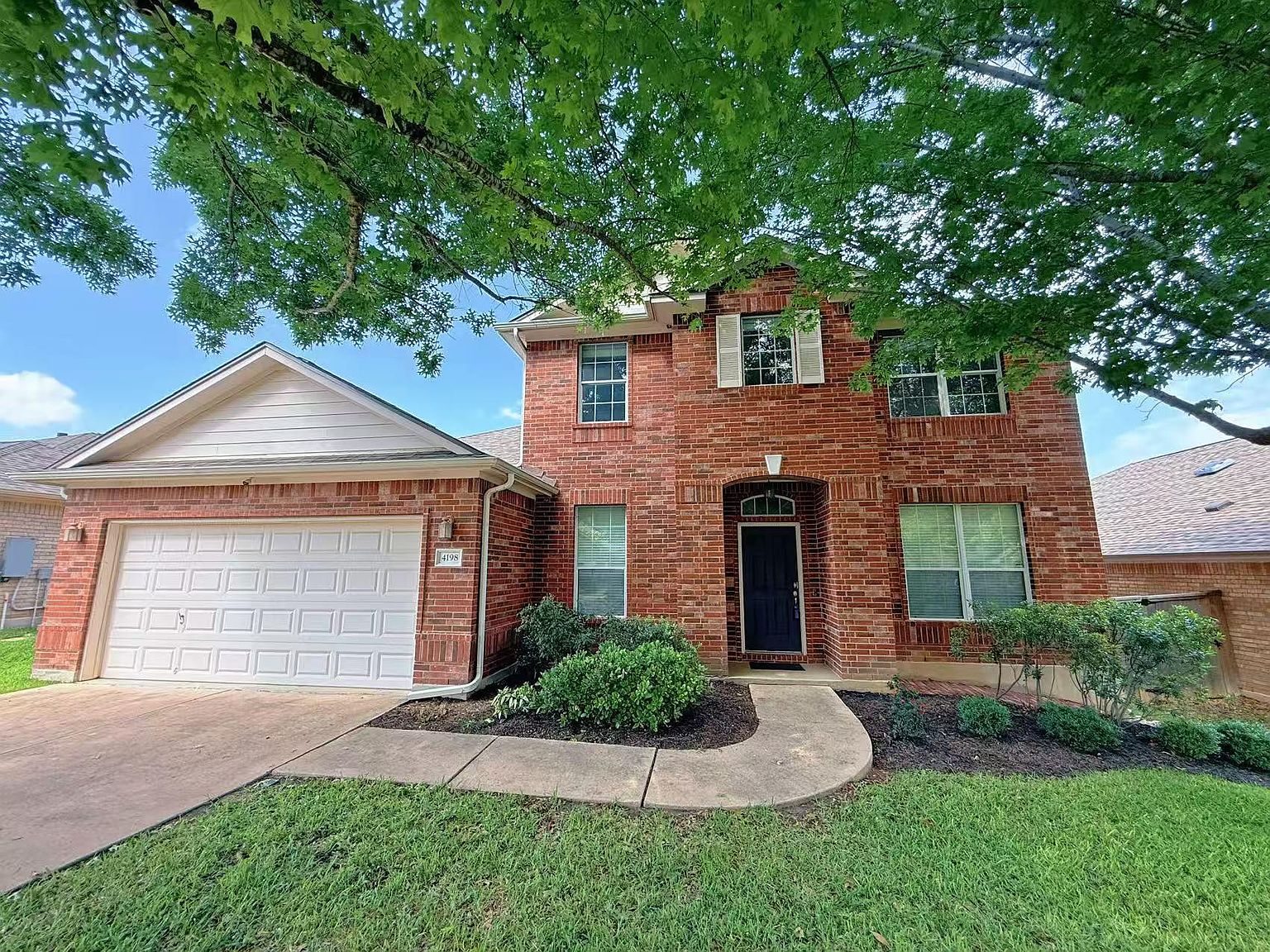 4198 Fairmeadow Dr