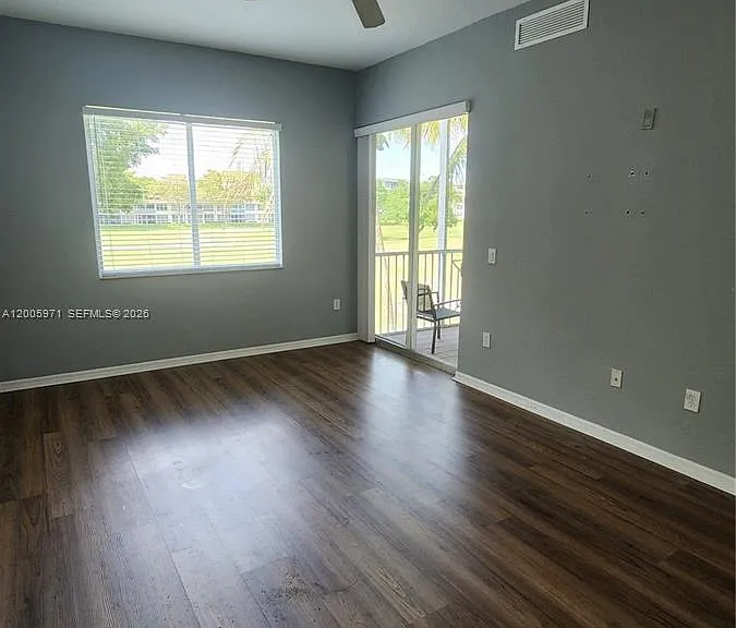 3600 Oaks Clubhouse Dr #206 — Photo 39