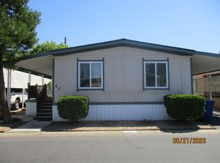 24 Schooner Ln, Modesto, CA 95356