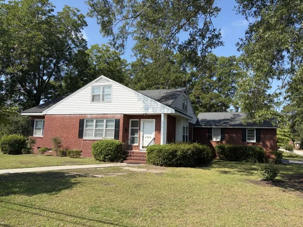 1905 N Rowland Ave, Lumberton, NC 28358