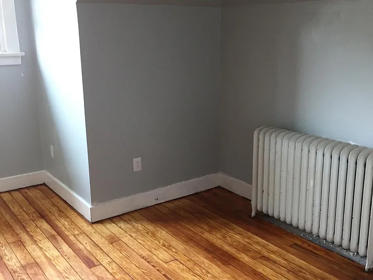 147 Lemoyne Ave #7 — Photo 3