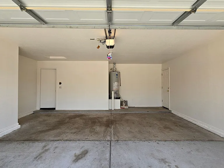 10225 N 94th Ln — Photo 20