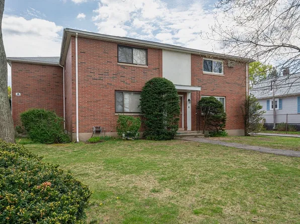 1 Bishop Dr Unit 1, Framingham, MA 01702