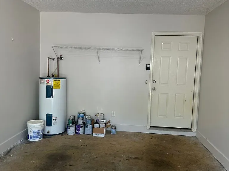 408 Sandy Oak Dr — Photo 30