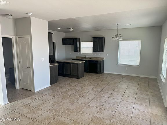 5th image of 3756 Loma Jacinto Dr