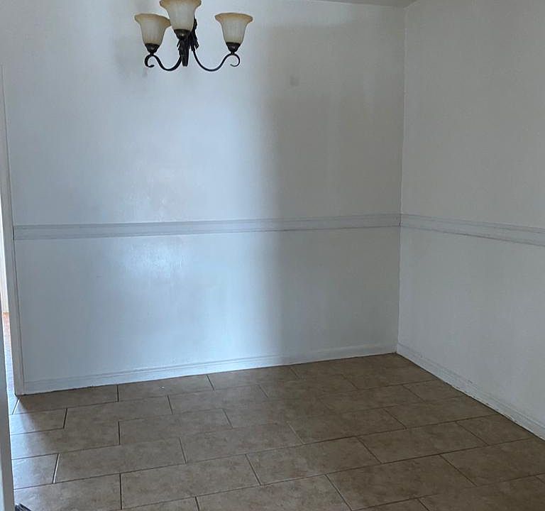 1st image of 1214 Astor Ave Floor 2