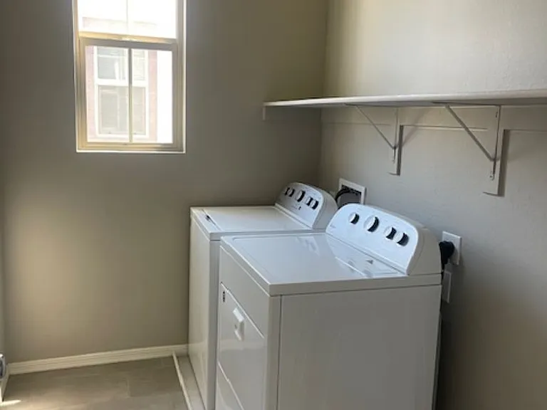 17132 N 9th Pl — Photo 12