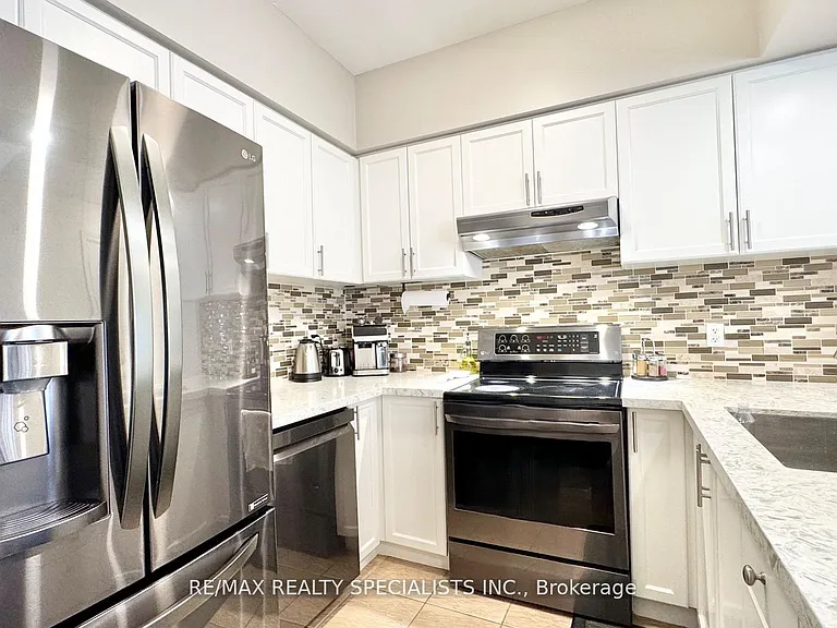 4016 Kilmer Dr #112 — Photo 24