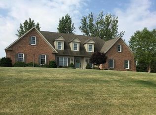 29 Jamestown Rd, Shippensburg, PA 17257