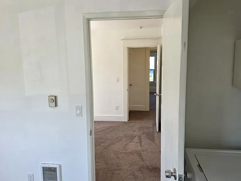 entrance to middle bedroom